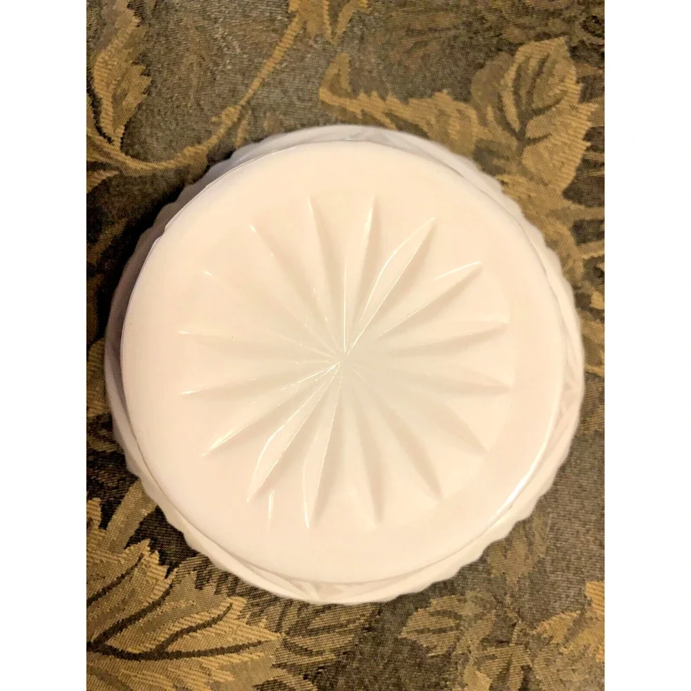 Kemple Valtec Pair Prescut Milk Glass 6.5